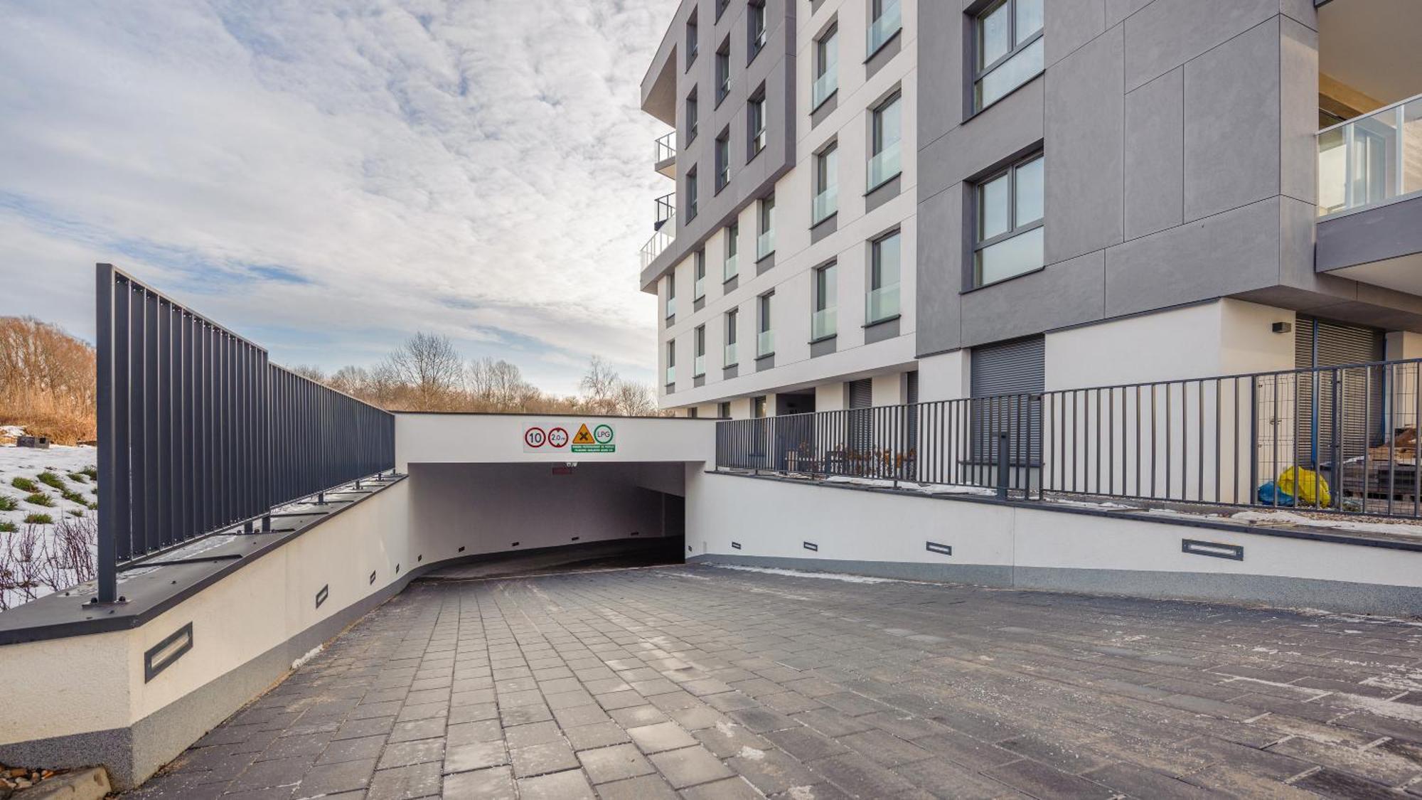 Apartamenty Sun & Snow Przystan Letnica Gdansk Exterior photo
